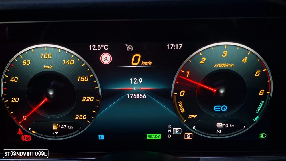 Mercedes-Benz E 300 de 9G-TRONIC Night Edition - 34