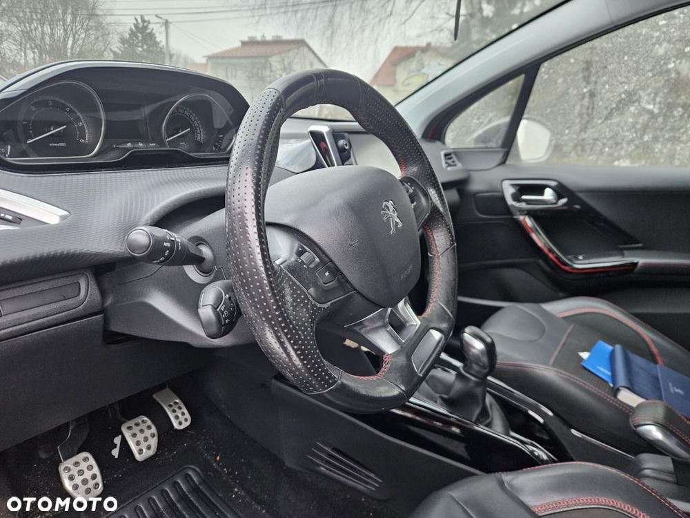 Peugeot 2008 1.6 BlueHDi Crossway - 13