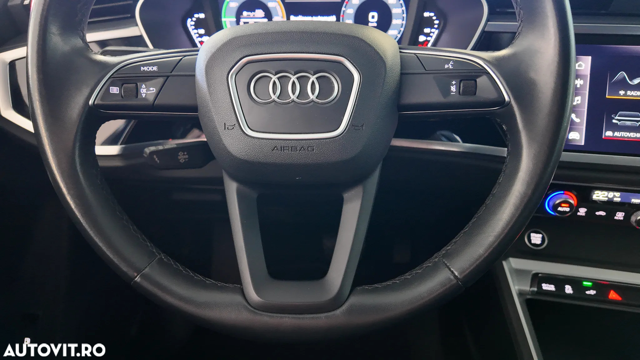 Audi Q3 45 TFSIe S tronic - 23