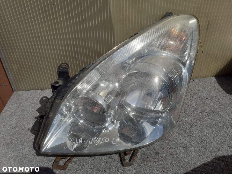 LAMPA PRZÓD PRZEDNIA LEWA TOYOTA COROLLA VERSO II 2 LIFT ORYGINAŁ WYSYŁKA! - 1