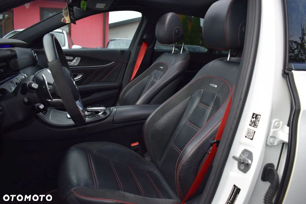 Mercedes-Benz Klasa E 43 AMG 4Matic 9G-TRONIC - 11