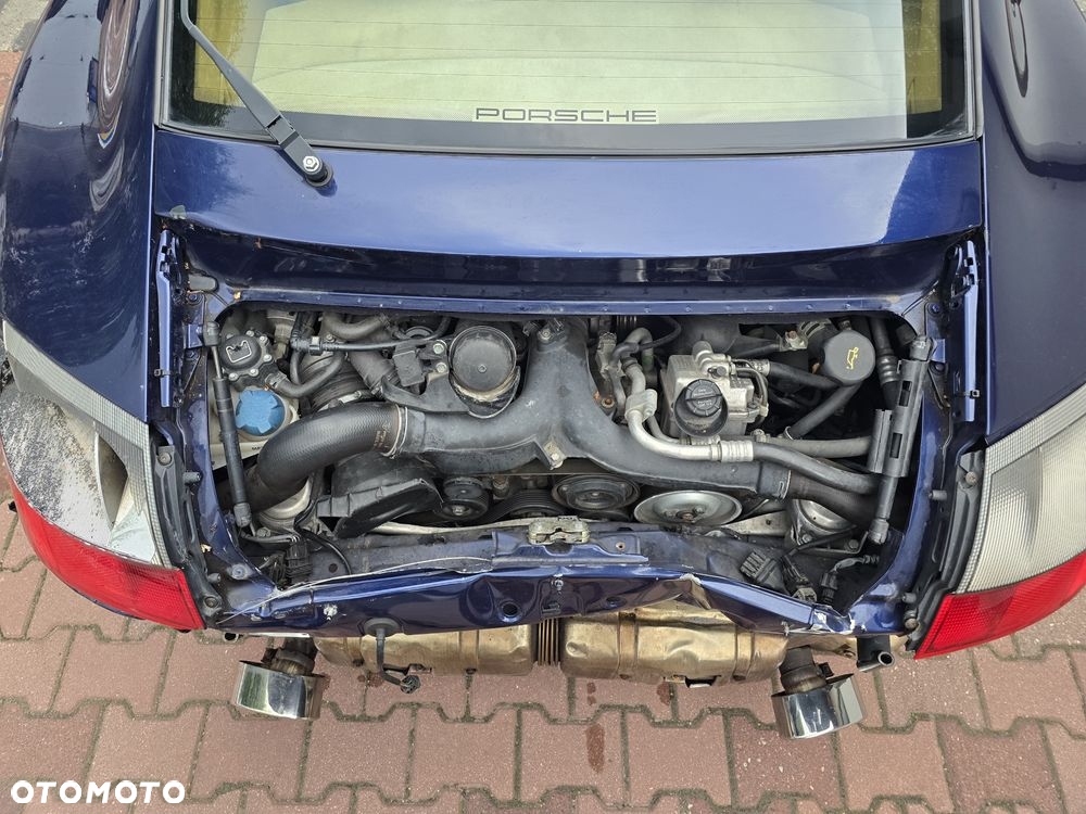 Porsche 911 Turbo - 13