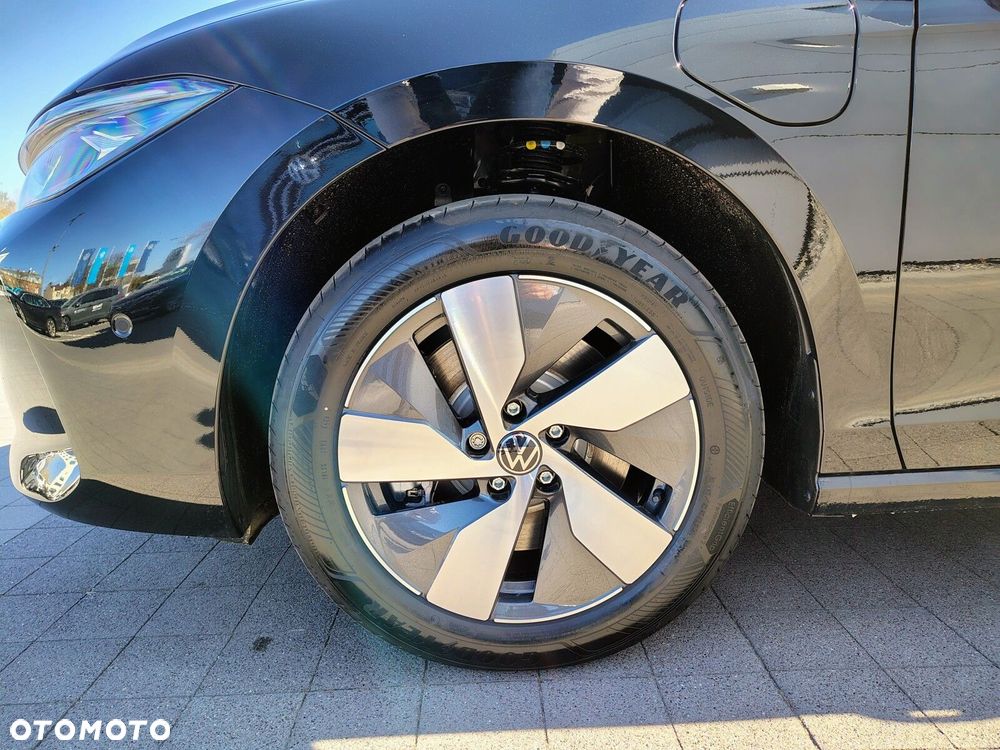 Volkswagen Passat - 9