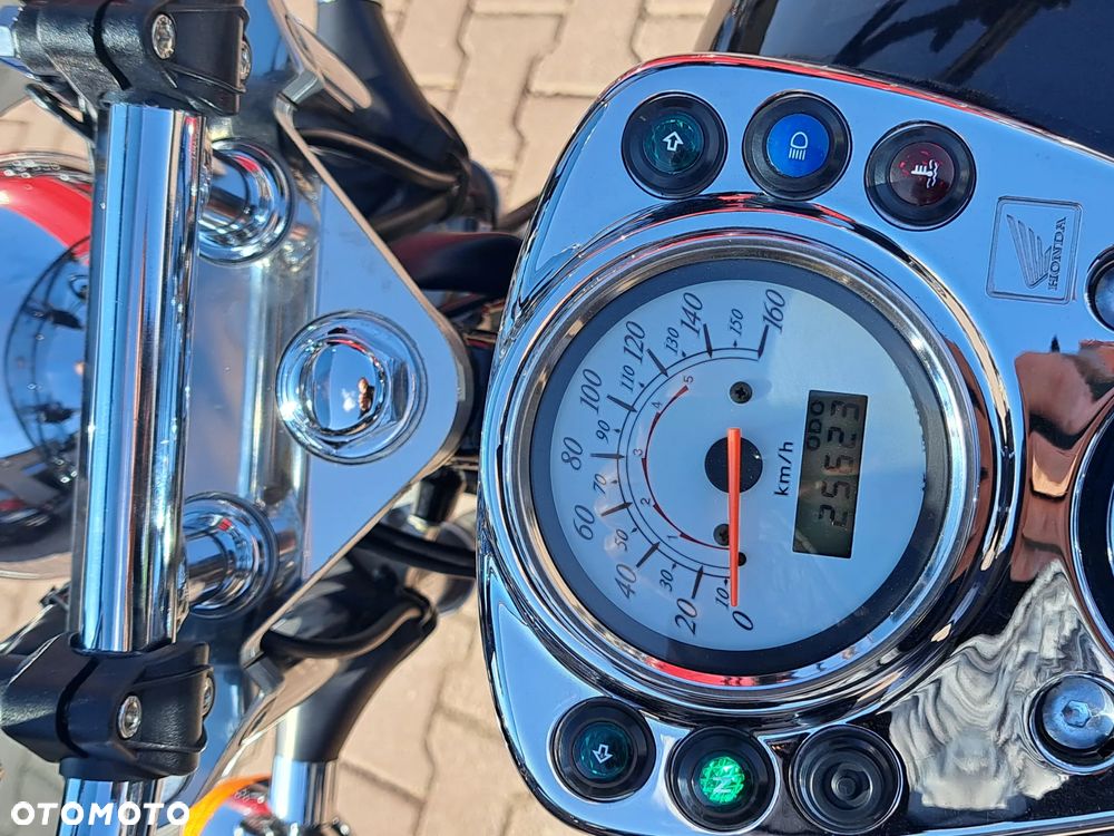 Honda Shadow - 28