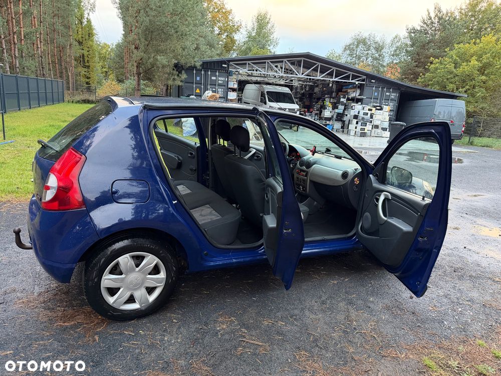 Dacia Sandero - 17