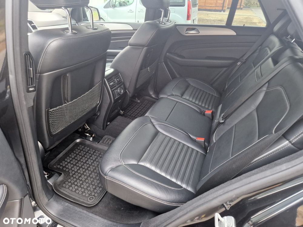 Mercedes-Benz ML 350 BlueTEC 4-Matic - 15