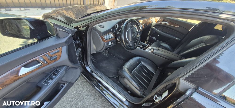 Mercedes-Benz CLS - 5