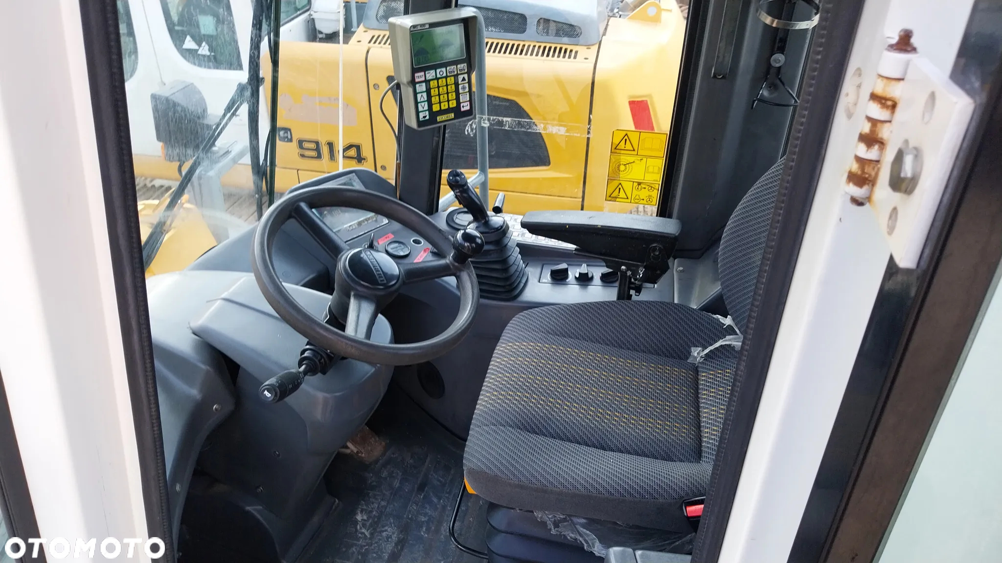 Liebherr L 574 Ładowarka - 14