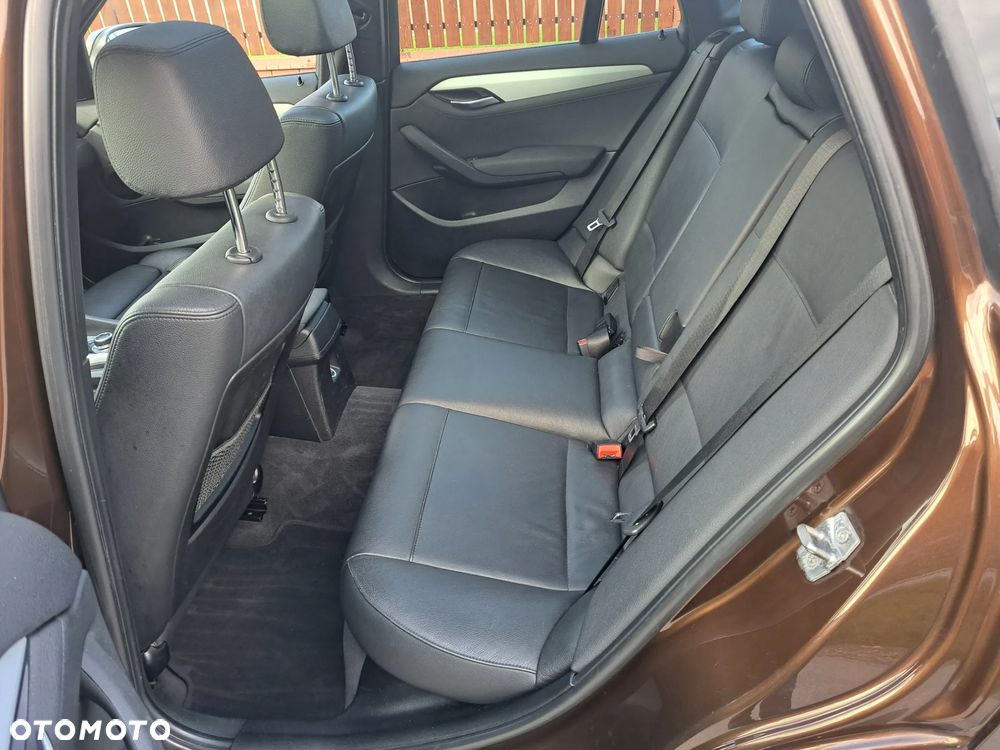 BMW X1 - 10