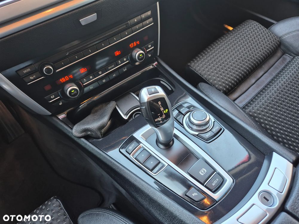 BMW 5GT - 35