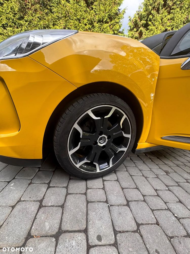 Citroën DS3 1.6 THP Ultra Prestige - 16