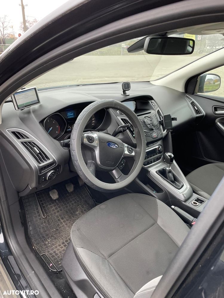 Ford Focus - 2