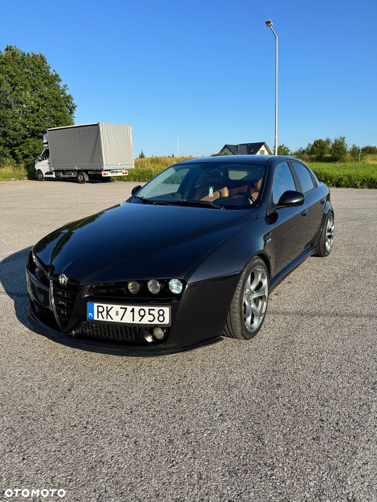 Alfa Romeo 159 - 8