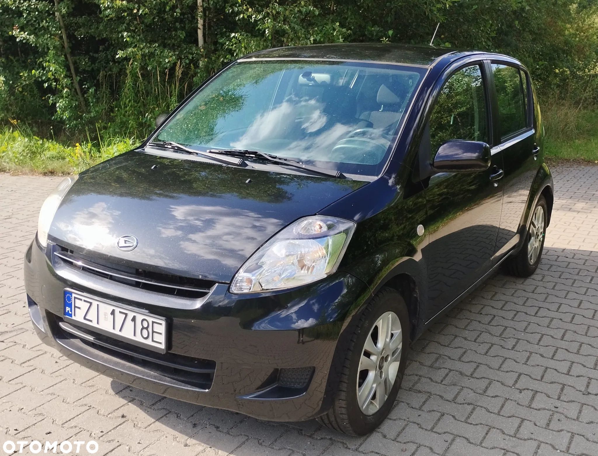 Daihatsu Sirion 1.0 - 1