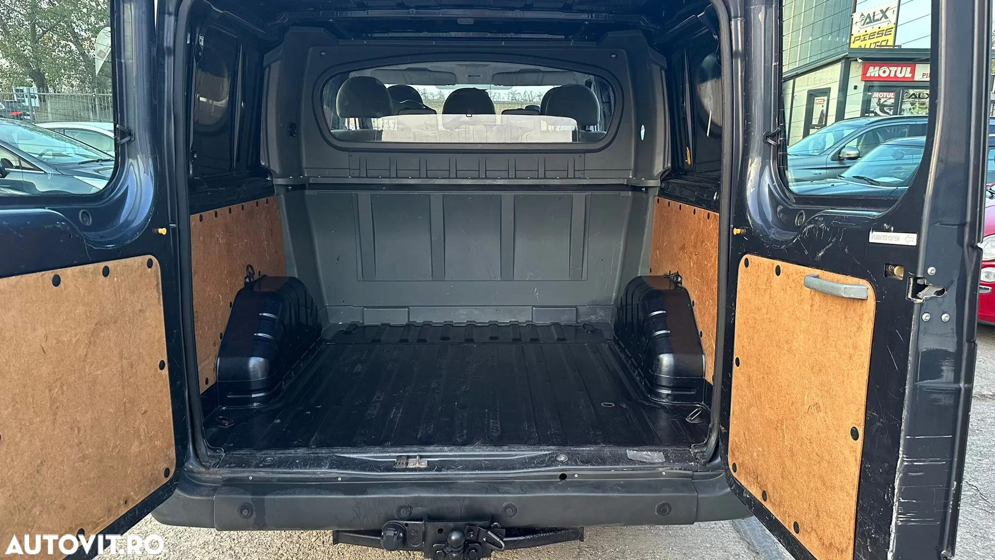 Ford Transit - 8