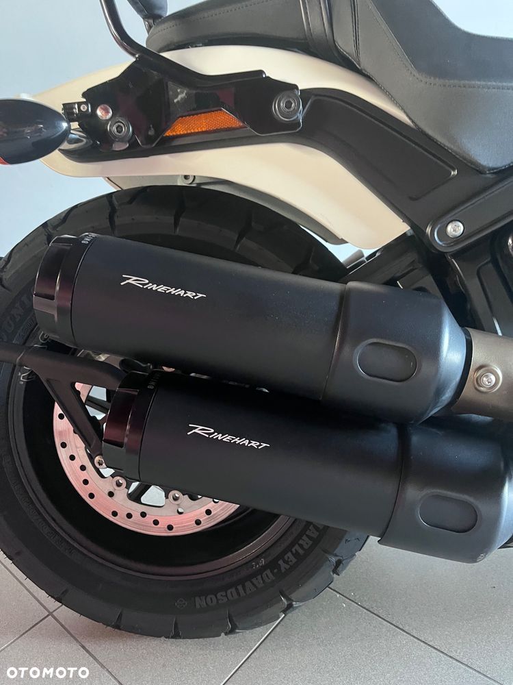 Harley-Davidson Softail Fat Bob - 18