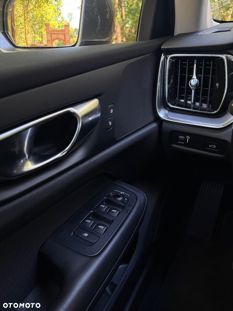 Volvo V60 D3 Inscription - 10
