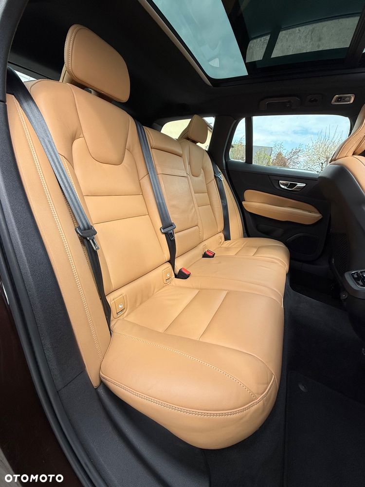 Volvo V60 Cross Country B5 B AWD Geartronic - 13