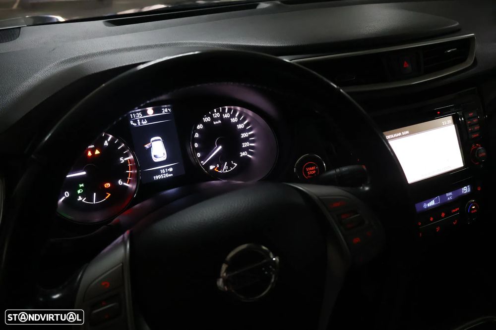 Nissan Qashqai 1.6 dCi 360 - 6
