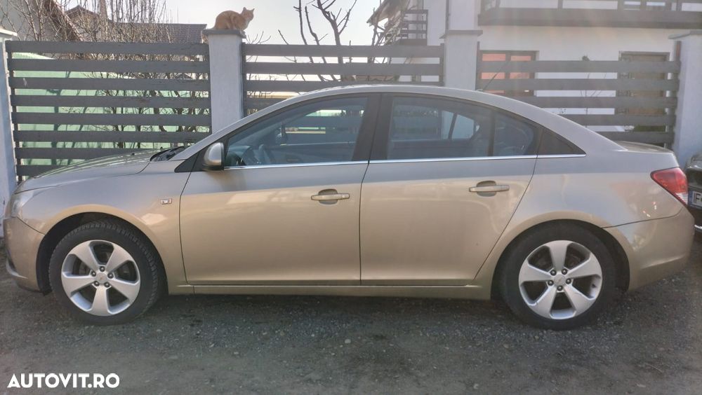 Chevrolet Cruze 1.8 Ecotec LT+ - 15