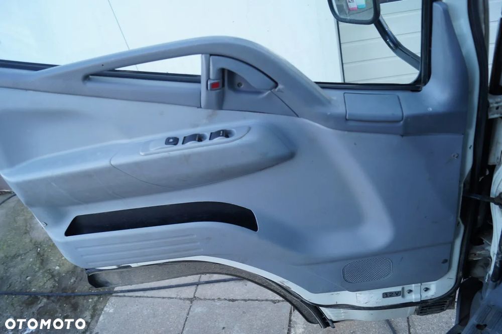 Mitsubishi Canter - 14