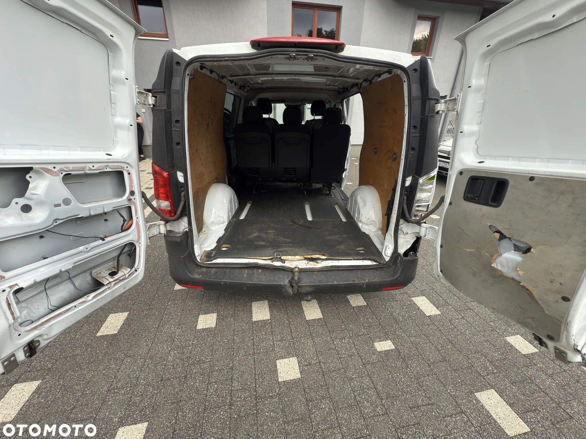 Mercedes-Benz Vito - 13