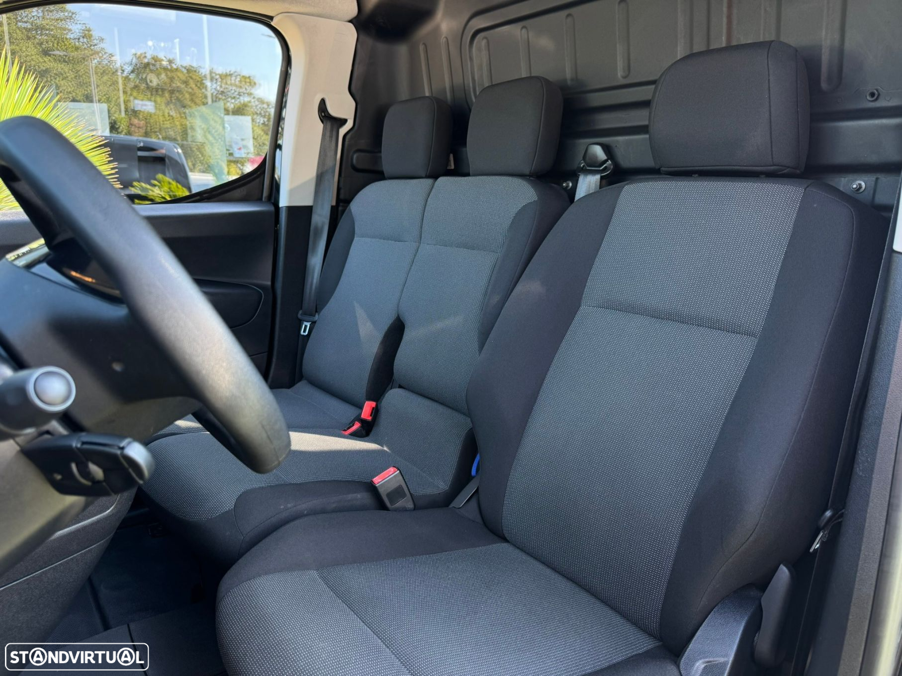 Peugeot Partner 1.5 BlueHDi Premium Standard - 14