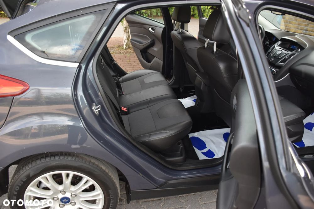 Ford Focus 1.6 TDCi DPF Titanium - 14