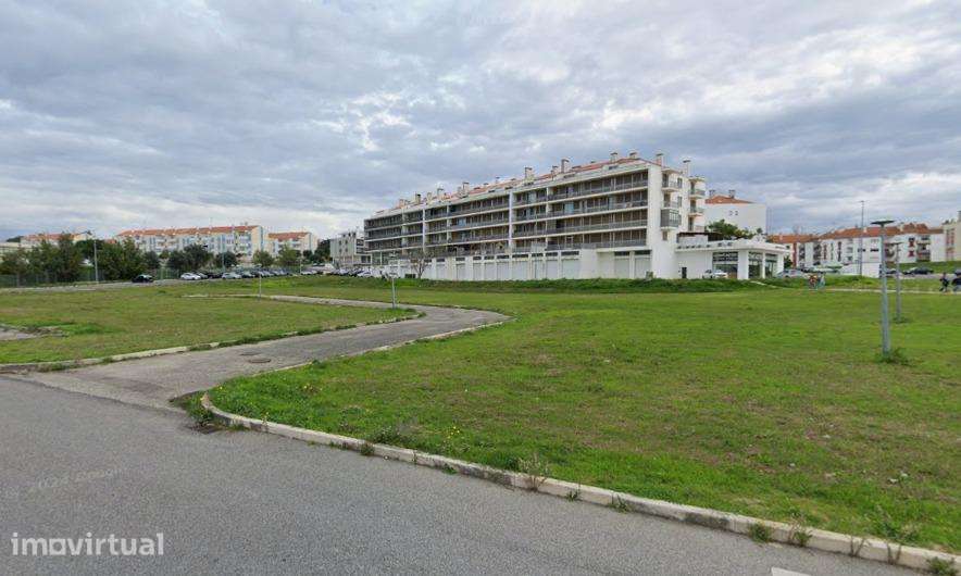 Lote para Prédio de Habitação Multifamiliar – Azambuja - Grande imagem: 2/4