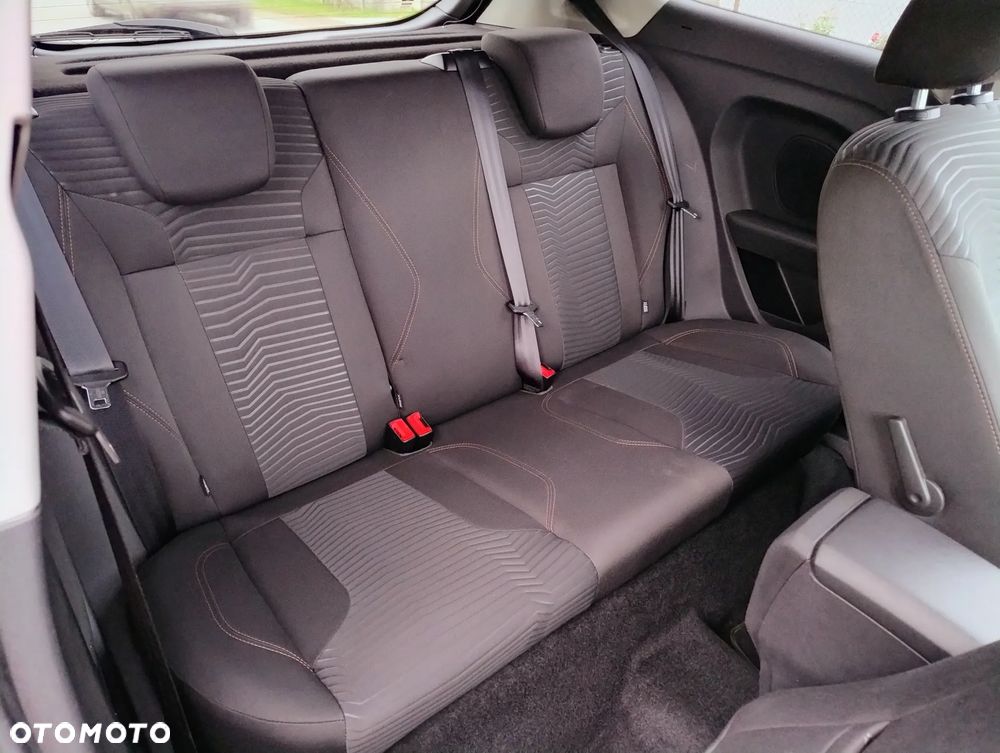 Ford Fiesta 1.0 EcoBoost S&S TITANIUM - 19