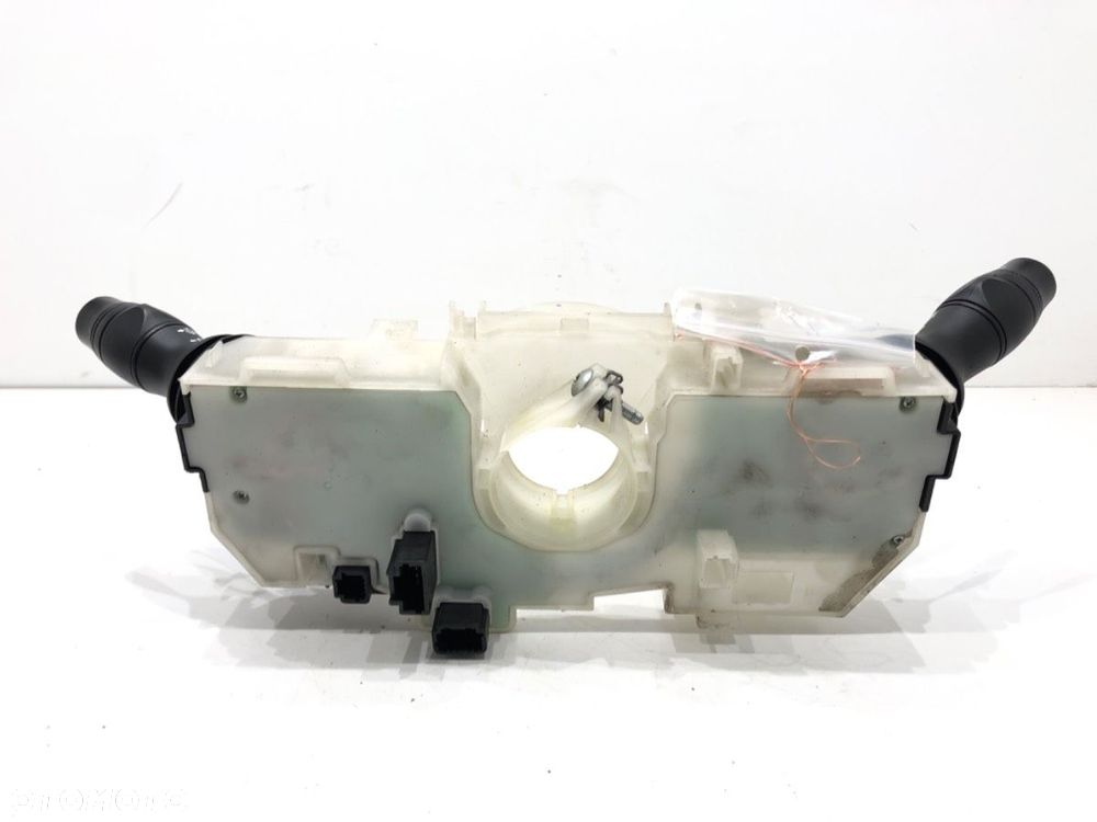 PRZEŁĄCZNIK ZESPOLONY - 86.00 PLN - RENAULT MEGANE III liftback (BZ0/1_, B3_) 2008 - 2022 1.6 16V - 4