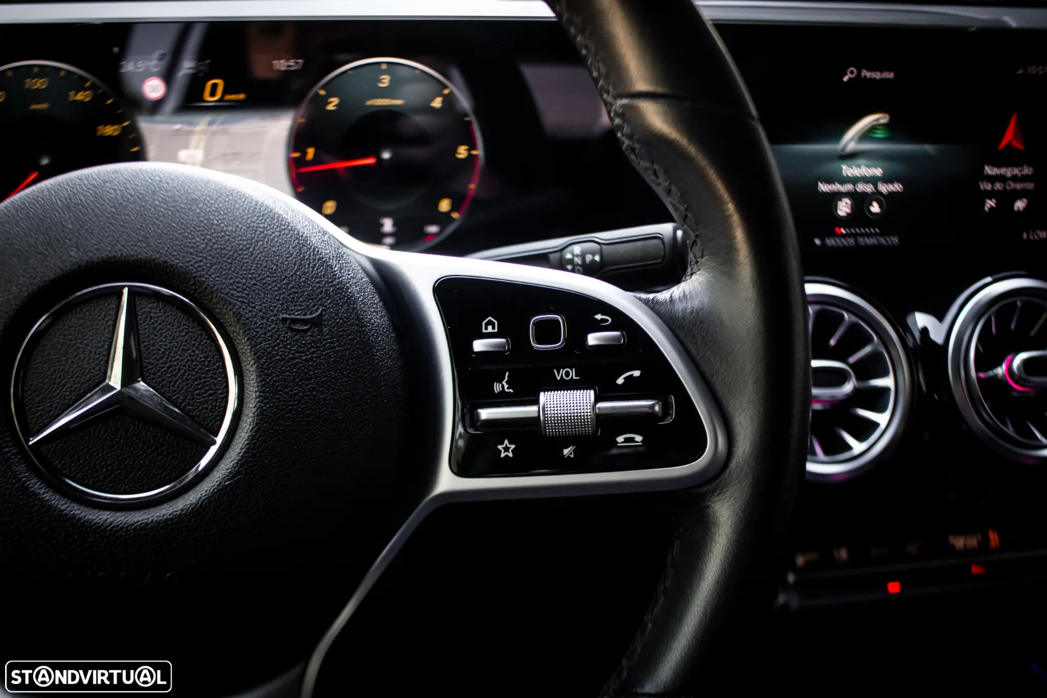 Mercedes-Benz GLB 200 d 4Matic - 16