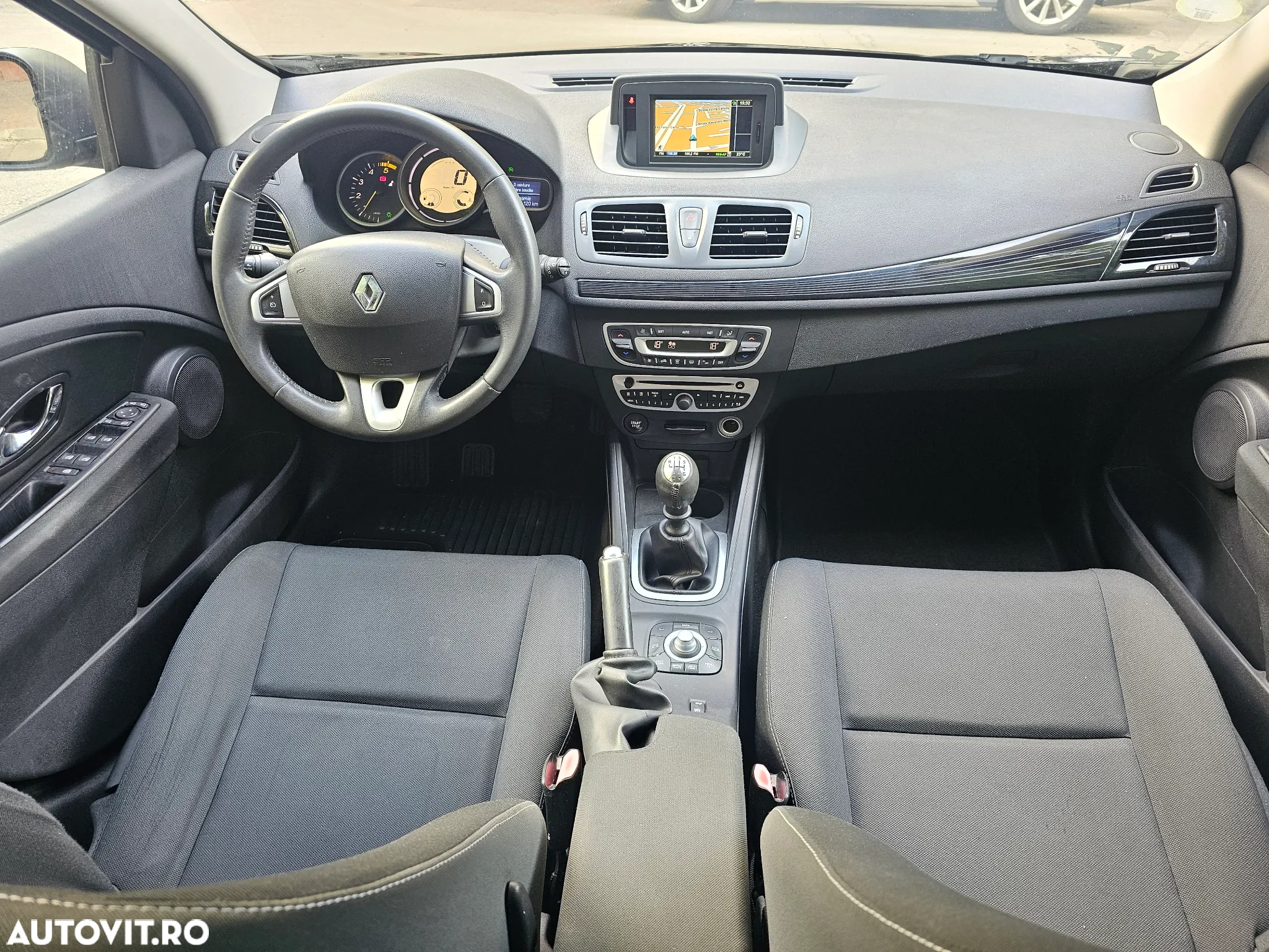 Renault Megane Grandtour ENERGY dCi 110 Start & Stopp Dynamique - 17