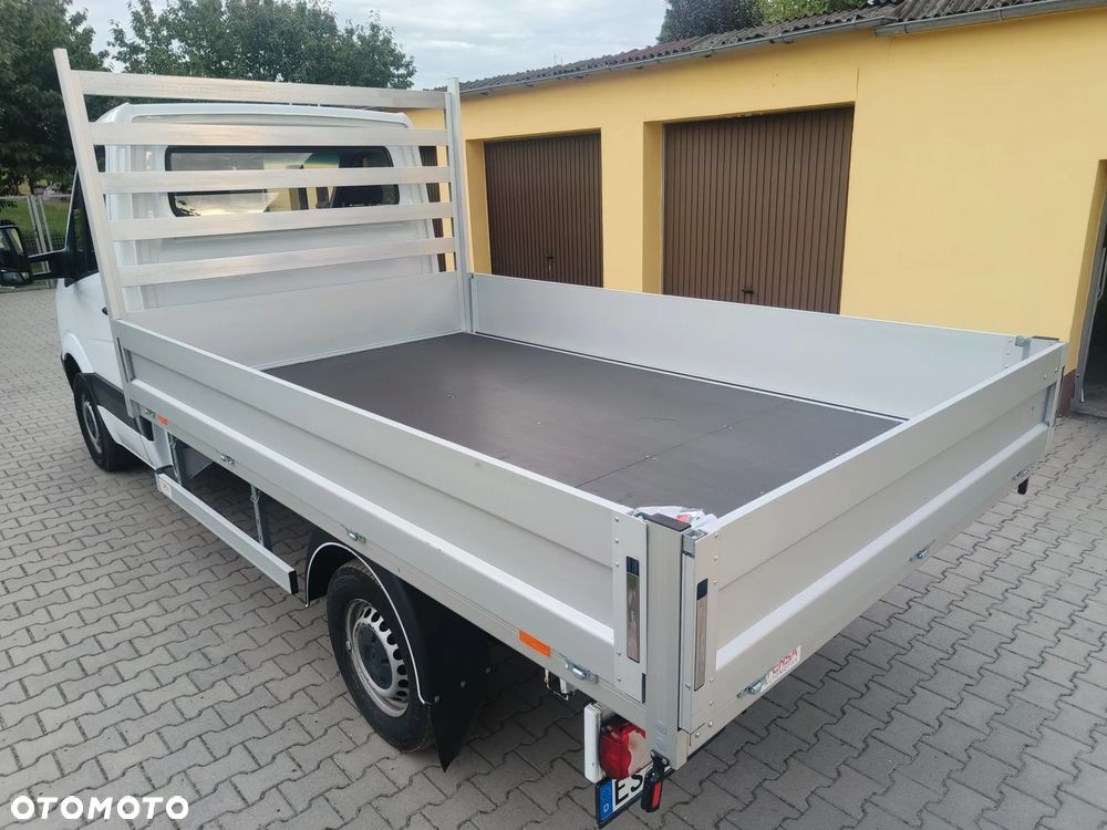 Mercedes-Benz Sprinter - 7