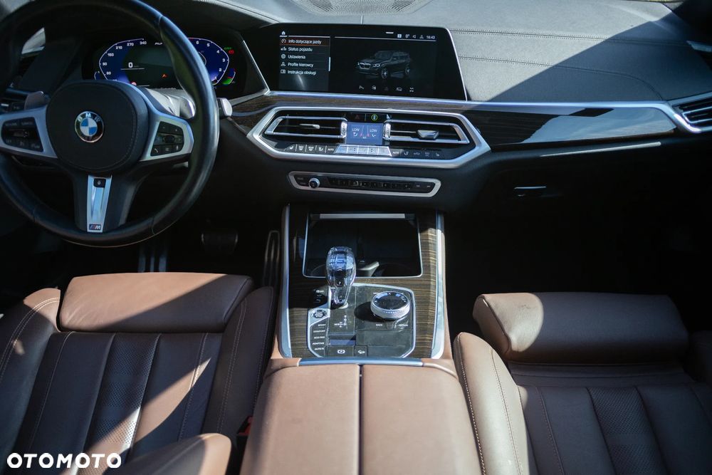 BMW X5 xDrive40i - 10