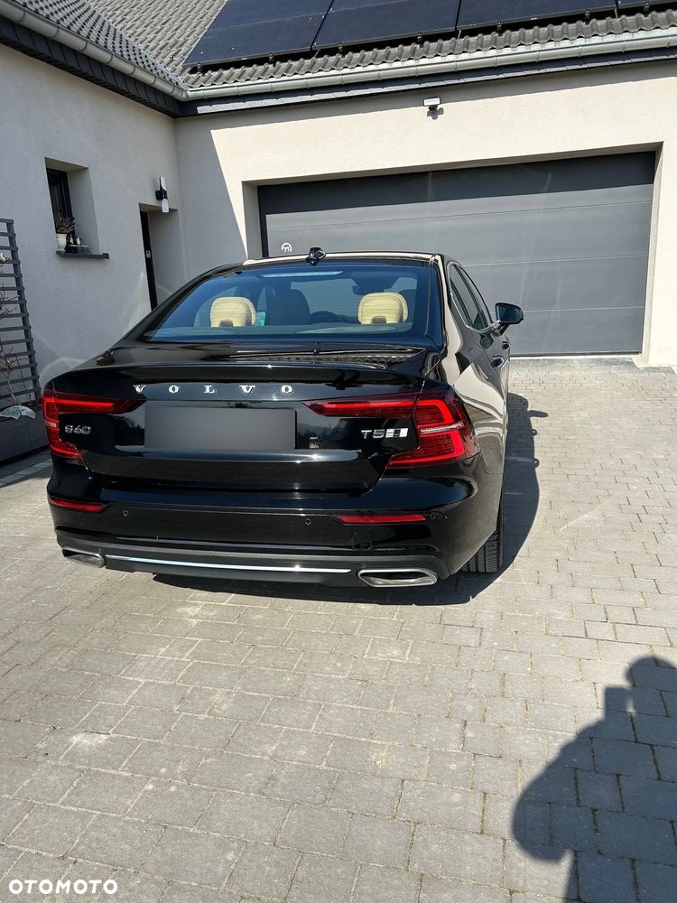 Volvo S60 T5 AWD Inscription First Edition - 2