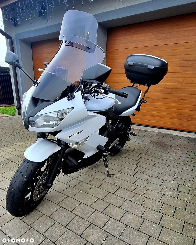 Kawasaki ER - 3