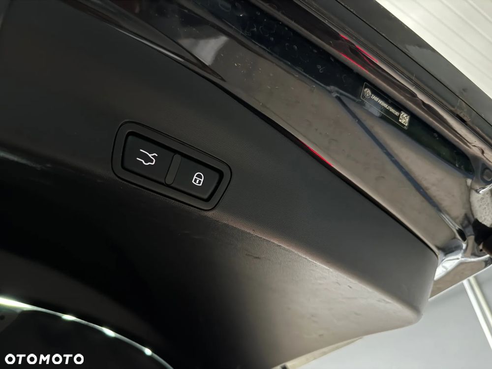 Alfa Romeo Stelvio - 24