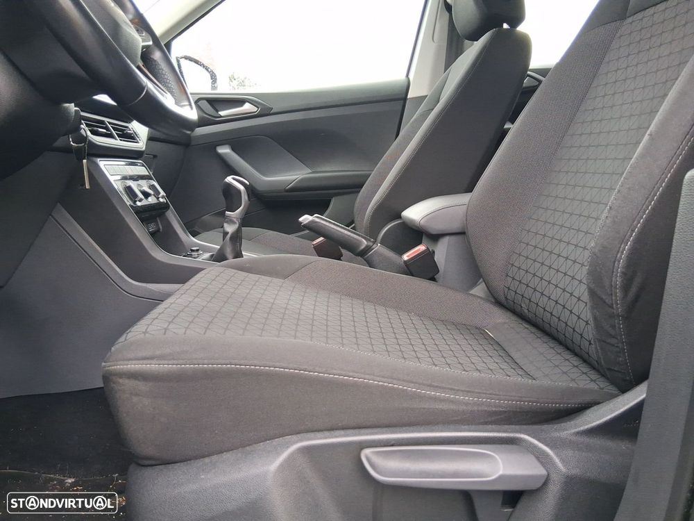 VW T-Cross 1.0 TSI Life - 10