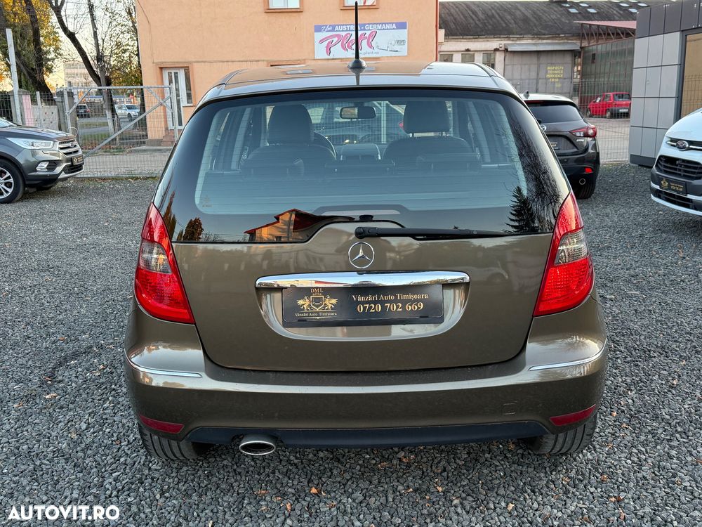 Mercedes-Benz A 170 BlueEFFICIENCY Avantgarde - 3