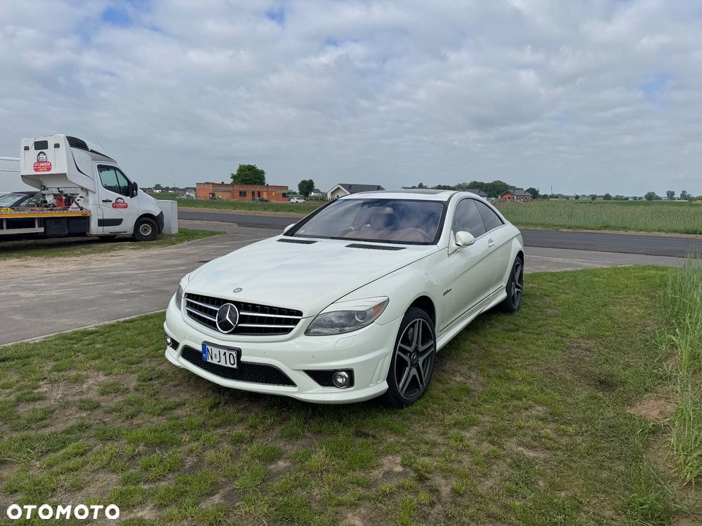 Mercedes-Benz CL 63 AMG - 10