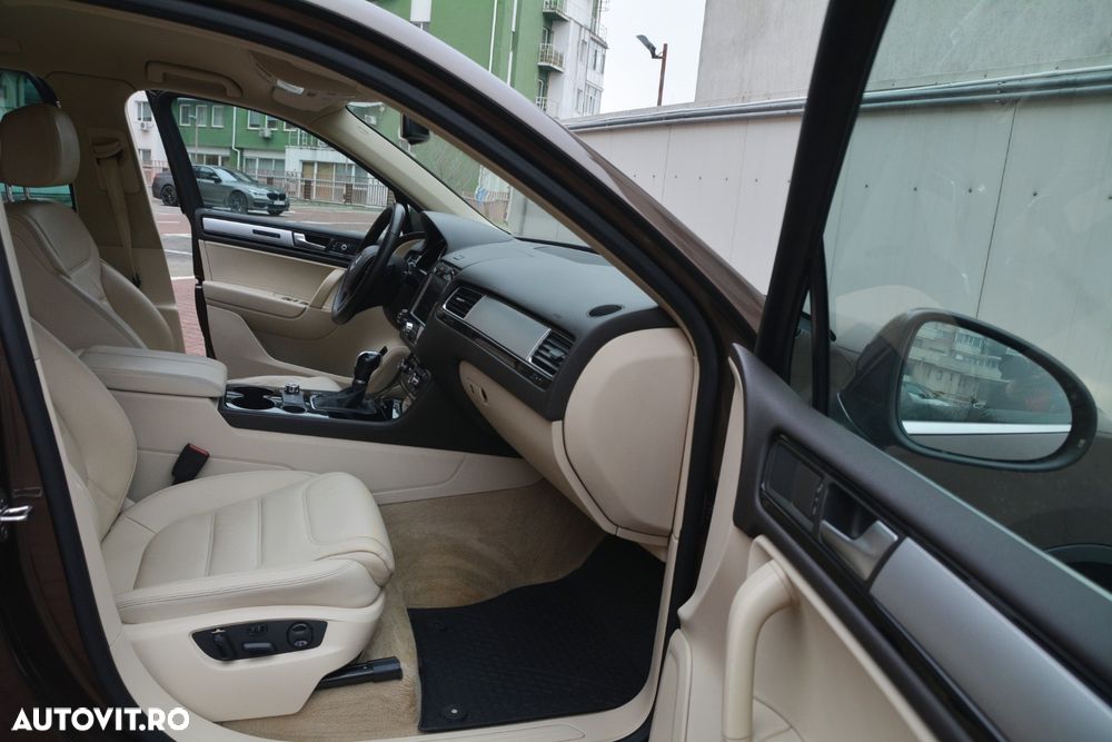 Volkswagen Touareg 3.0 V6 TDI SCR Blue Motion DPF Automatik Exclusive - 18