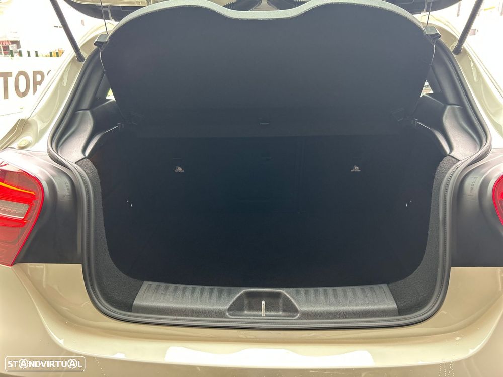 Mercedes-Benz A 180 d Urban - 31