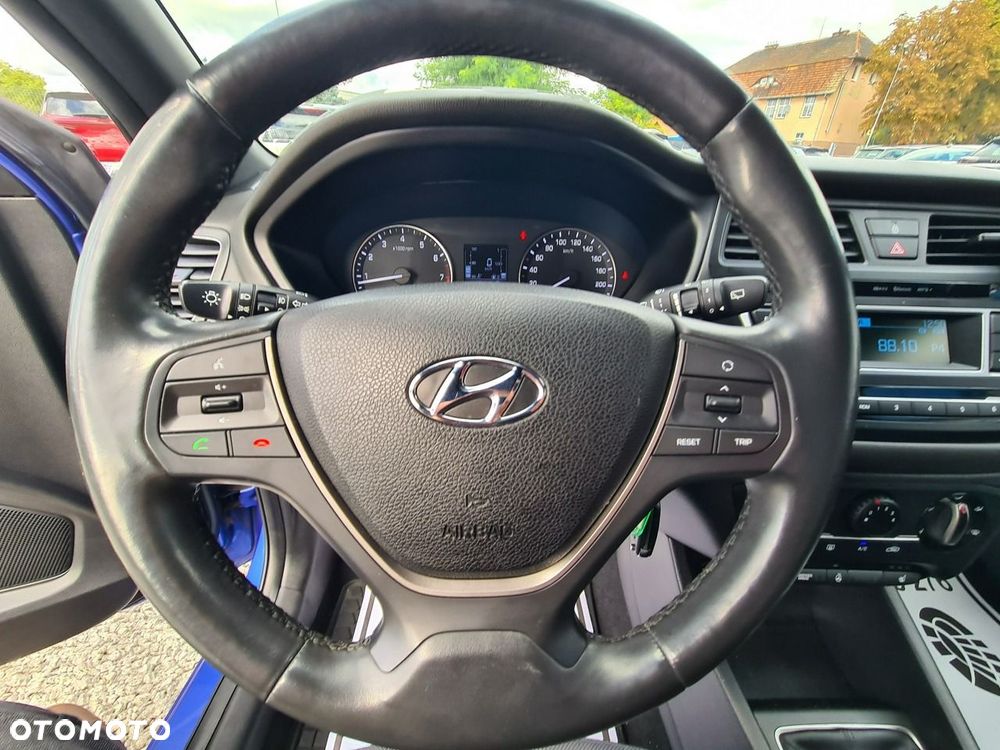 Hyundai i20 1.2 Passion - 19