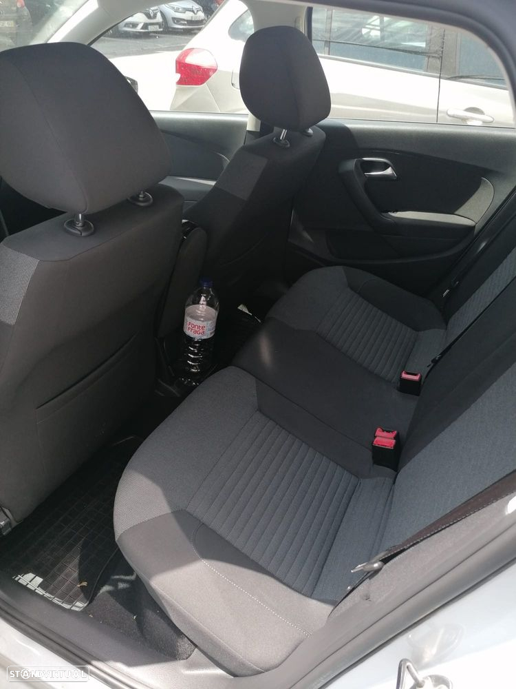 VW Polo 1.6 TDI Trendline BlueMotion - 7