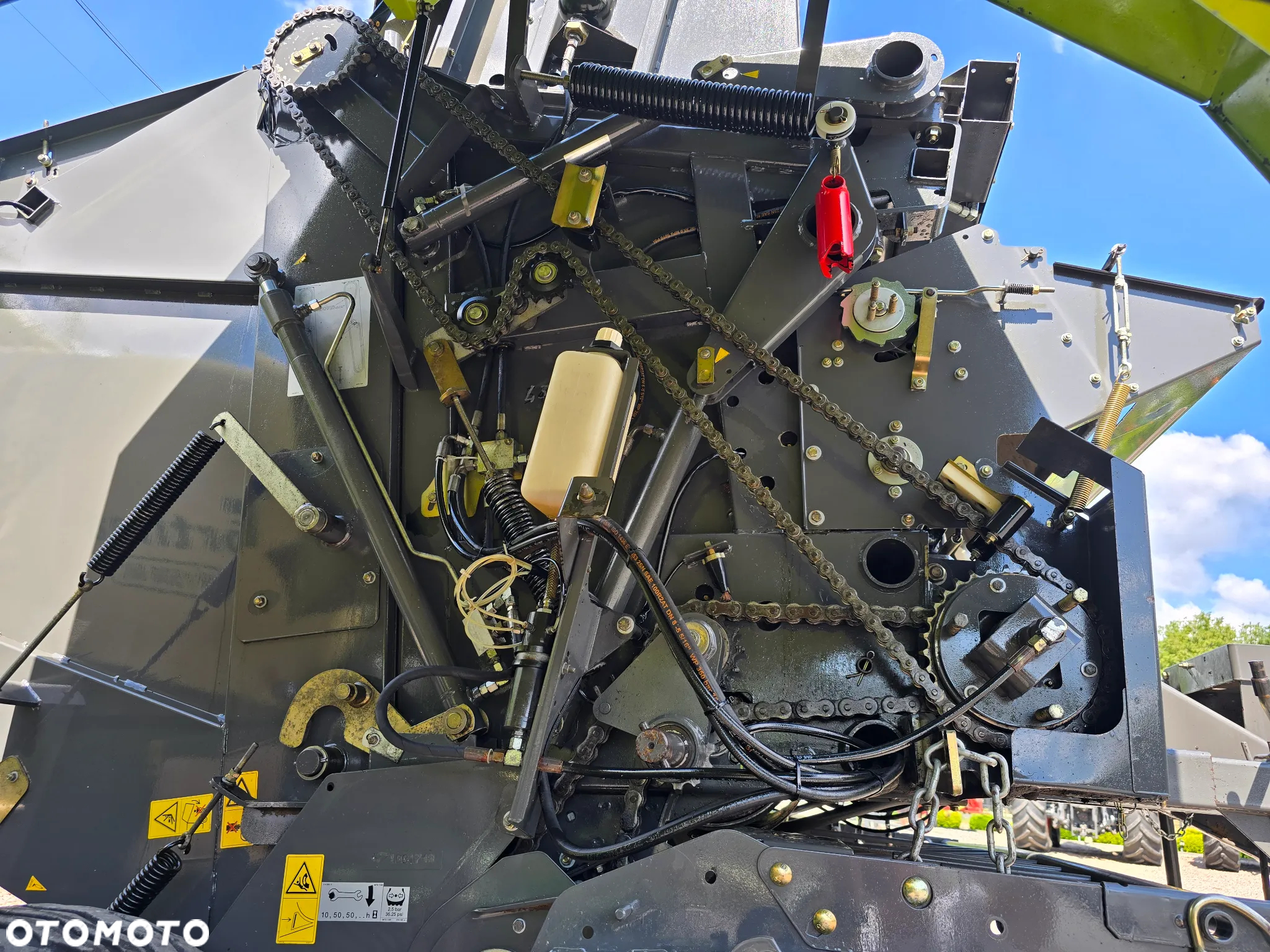 Claas Variant 370 - 18