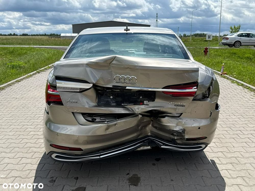 Audi A6 Limousine - 4