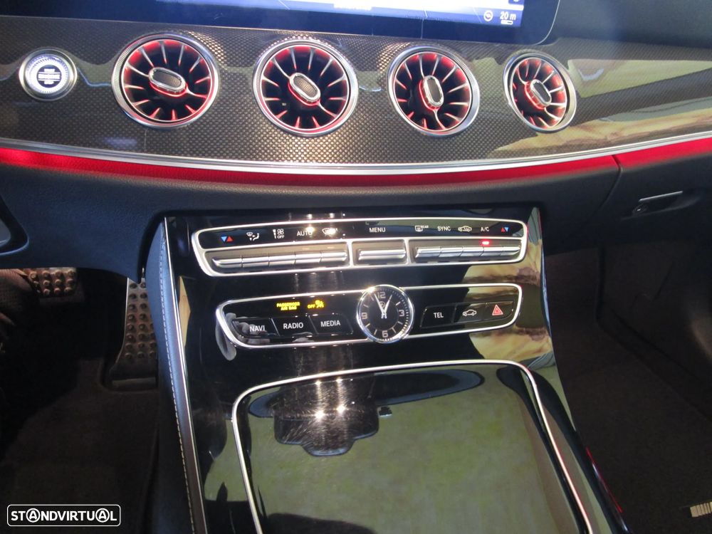 Mercedes-Benz E 53 AMG 4Matic+ - 26