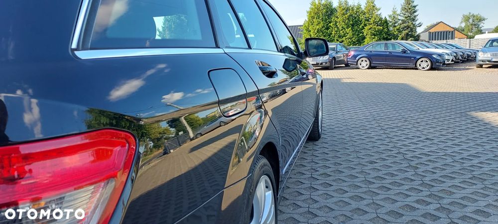 Mercedes-Benz Klasa C - 25