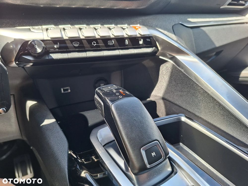 Peugeot 5008 - 11